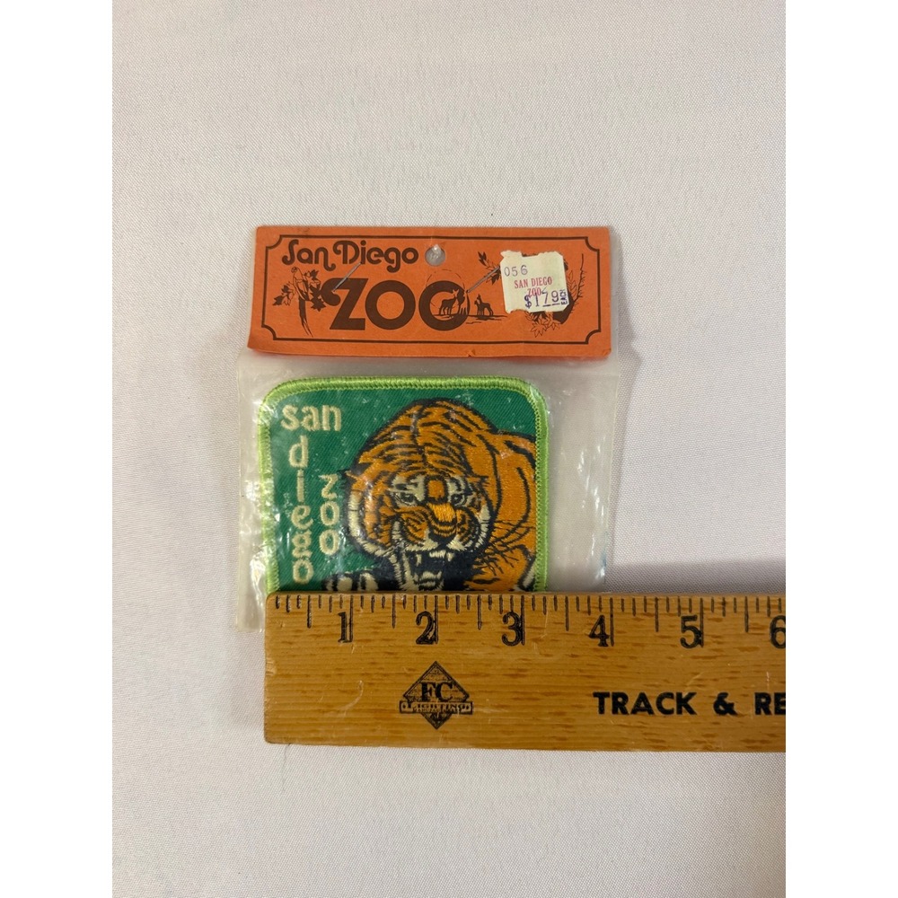 Vintage San Diego Zoo Tiger Iron On Patch Original Packaging Embroidered - Picture 3 of 4